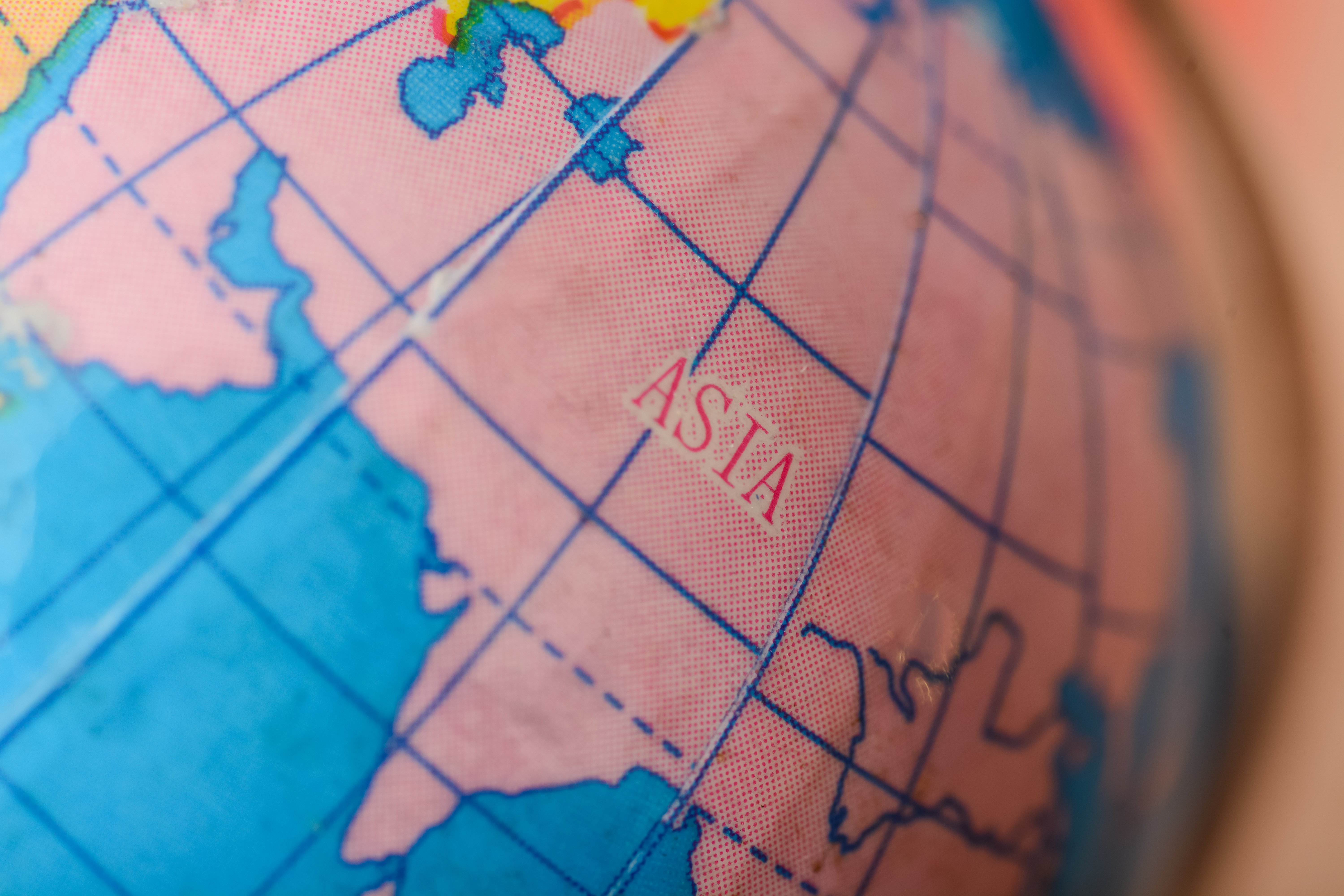 Definitive-Guide-Choosing-Best-Country-in-Asia-Outsourcing-Body