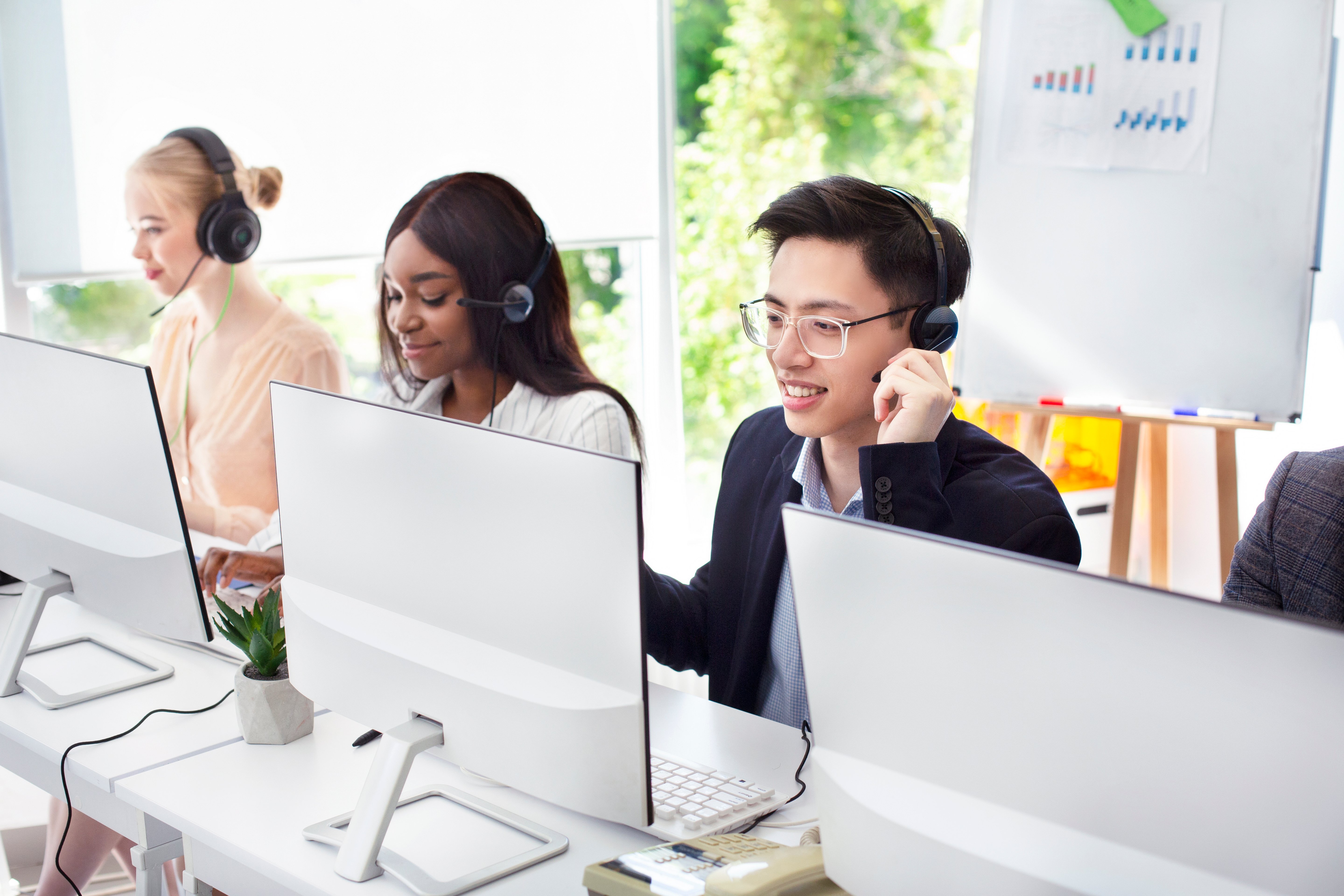 Outsourcing-Tech-Support-Important-Benefits-Your-Business-Footer