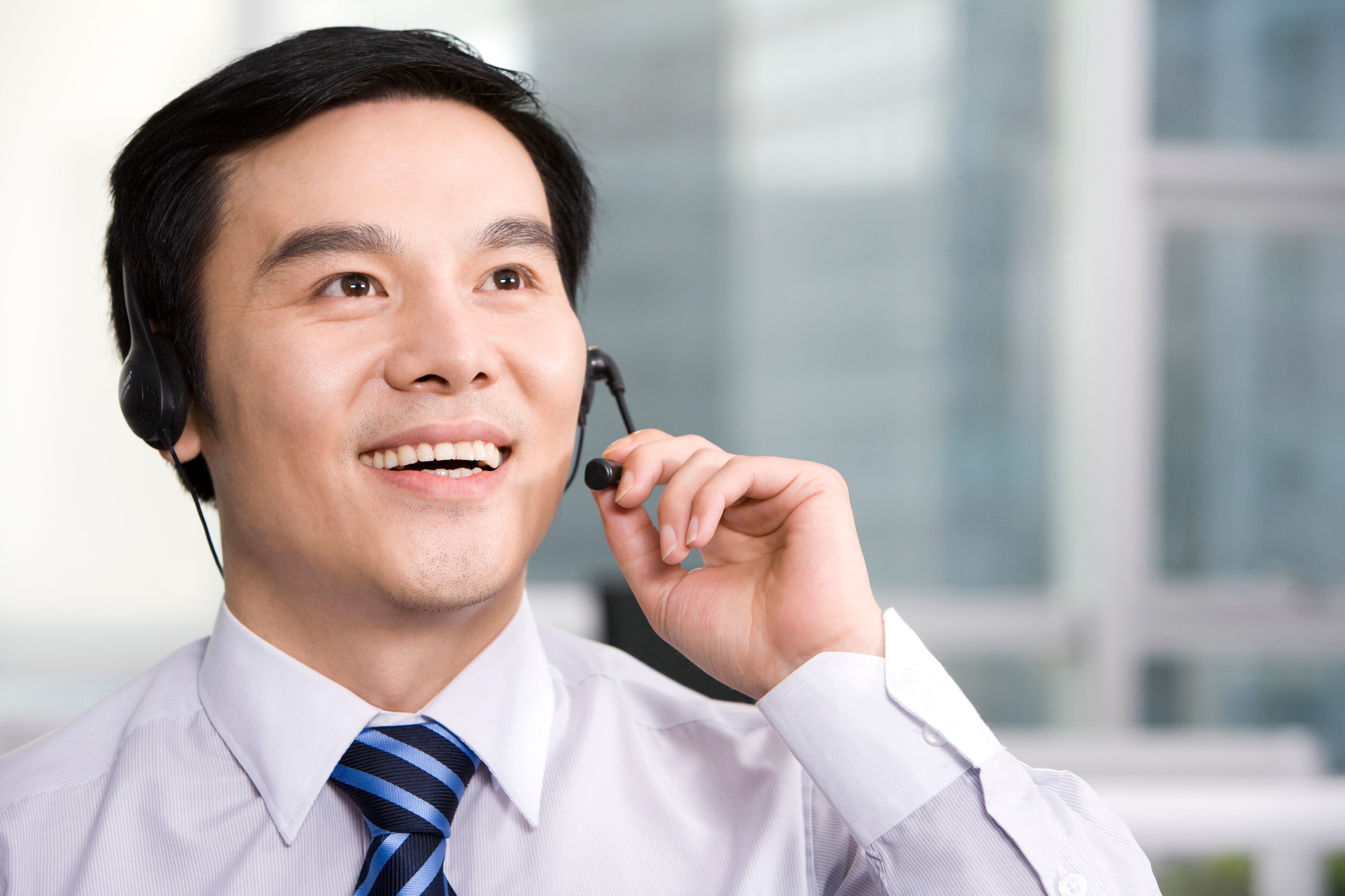 Ultimate-Guide-Building-Customer-Service-Dream-Team-Body
