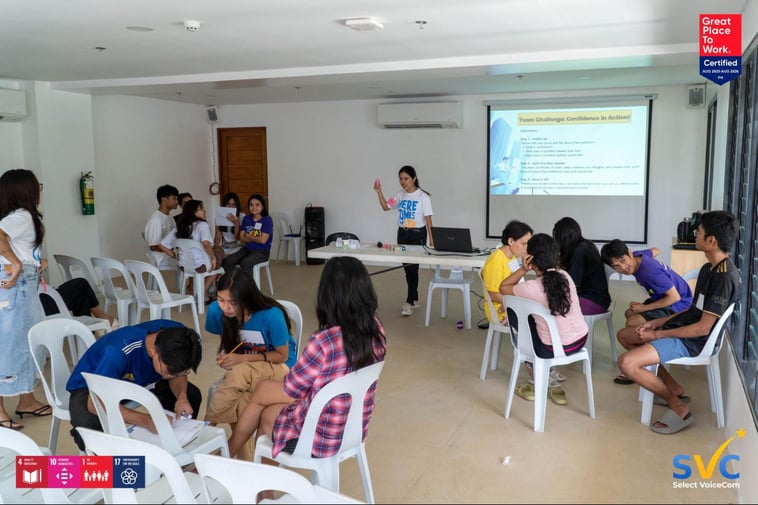 CSC residents are having their group activity with an SVC trainer who gives instructions during their “Speak with Confidence" workshop inside the shelter's AV room. 